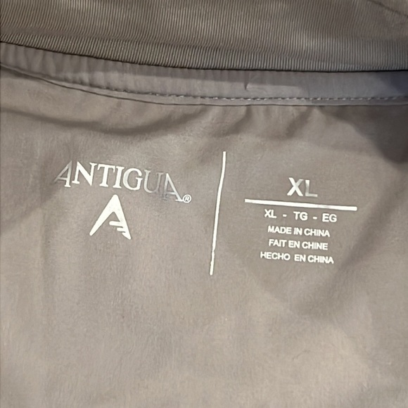 ⭐️ New England Patriots Antigua 1/4 Zip Pullover Sweater Size XL - Picture 3 of 5